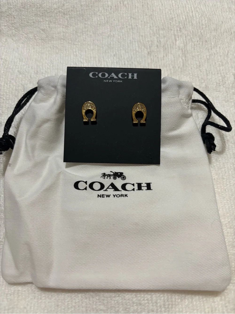 NWT COACH Gold Horseshoe Crystal Stud Earrings